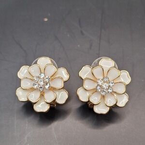Vintage White Enamel And Rhinestone Gold Tone Flower Earrings